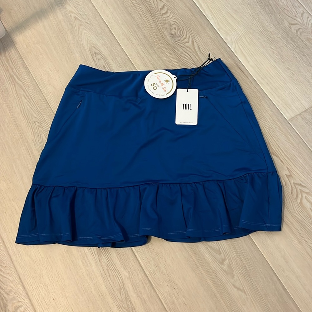 Ladies  tail golf skort